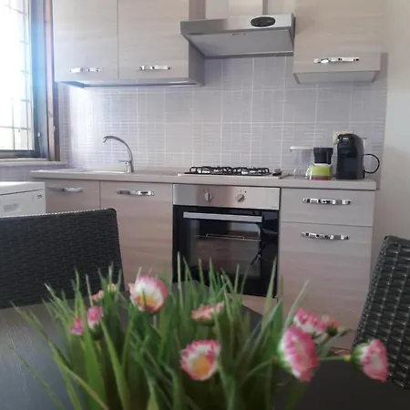 Apartment Sweet & *