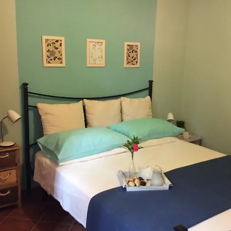 Apartment Sweet &